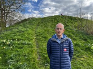 Simon at Castle Mound